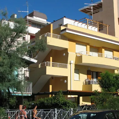 Comfortable Flat For 4 Guests By The Apartment Bibione