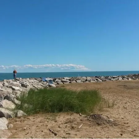 Comfortable Flat For 4 Guests By The Bibione