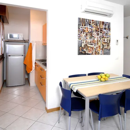 Appartamento Comfortable Flat For 4 Guests By The *