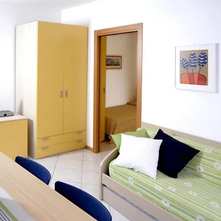 Comfortable Flat For 4 Guests By The Apartmán