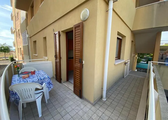 Comfortable Flat For 4 Guests By The * Bibione