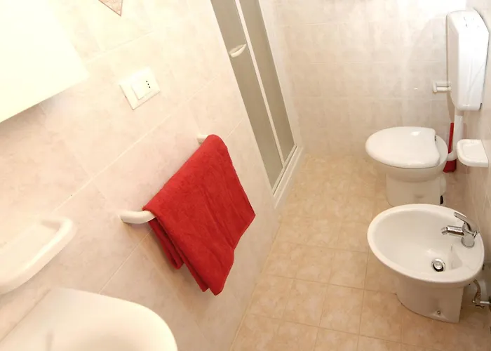 Comfortable Flat For 4 Guests By The Διαμέρισμα *
