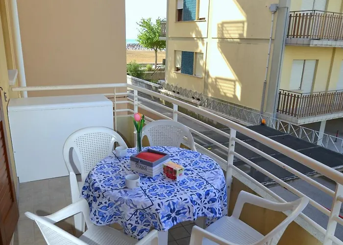 Comfortable Flat For 4 Guests By The Lejlighed *